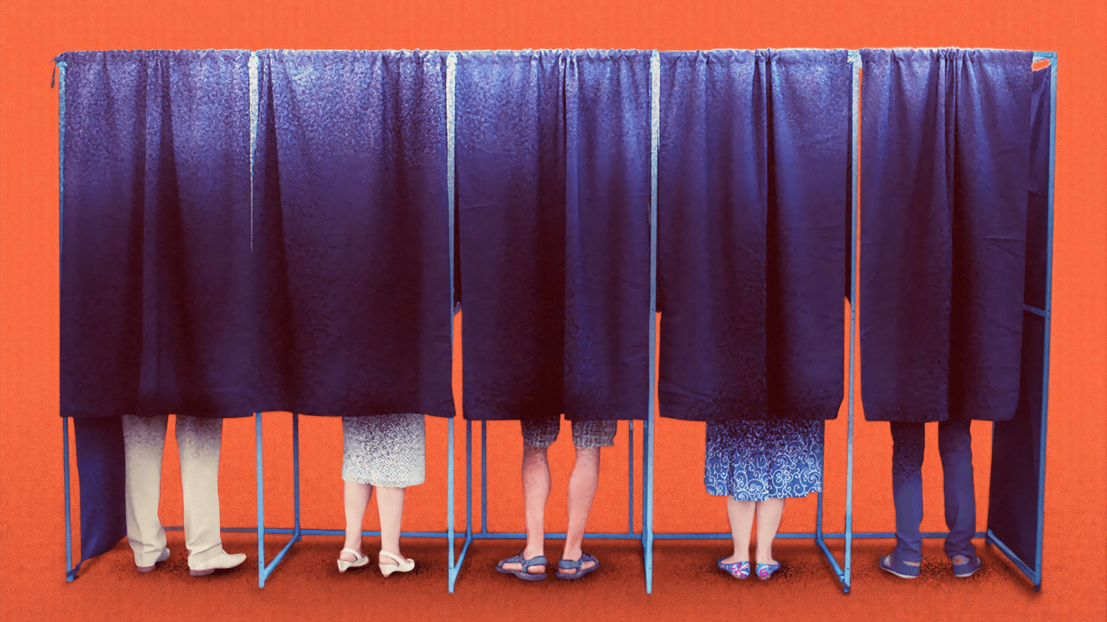 Wähler bei der Stimmabgabe.