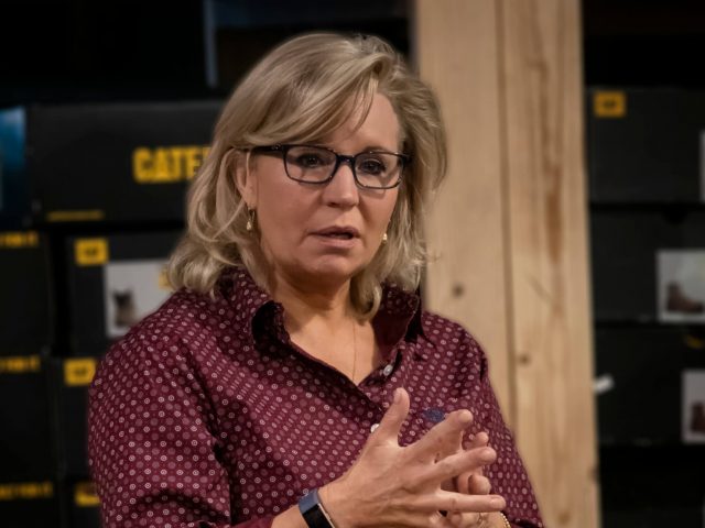 Liz Cheney besucht das Thunder Basin National Grassland mit Agrarminister Sonny Perdue in Wyoming 2019.