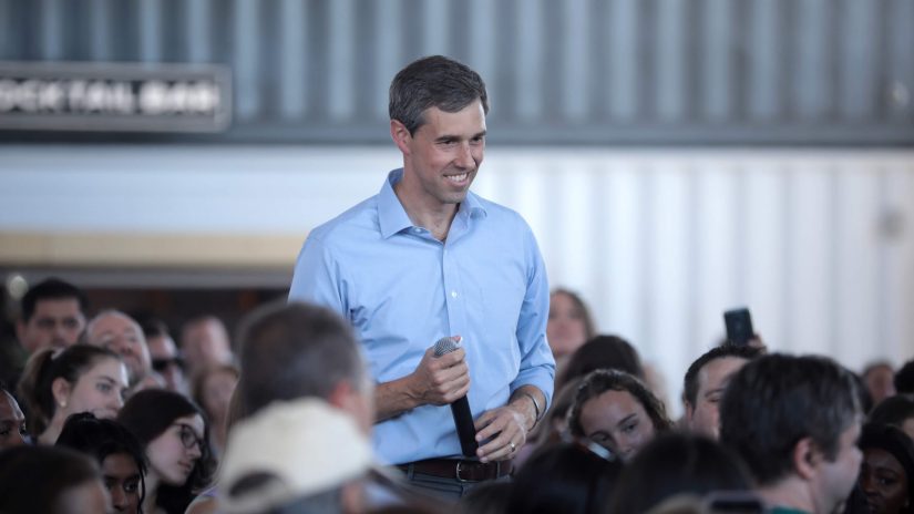 Beto O’Rourke bei einer Fragerunde in Phoenix, Arizona.