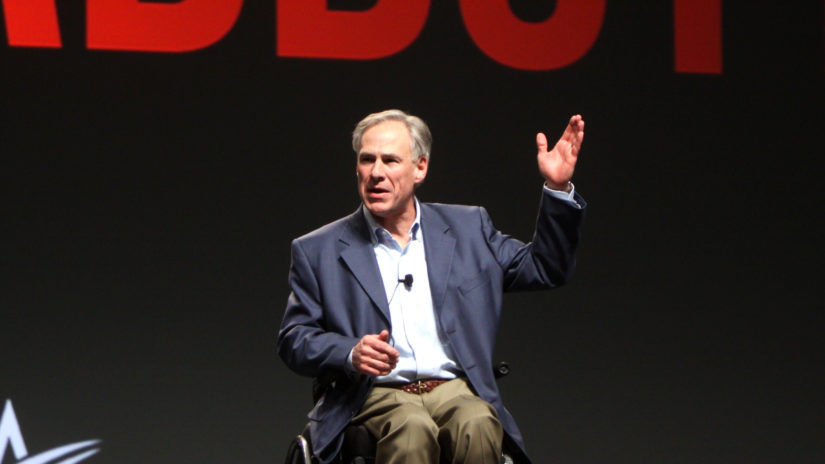 Greg Abbott hält 2012 eine Rede in Arizona.