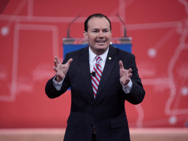 Mike Lee hält 2015 eine Rede bei der Conservative Political Action Conference (CPAC) in Maryland.