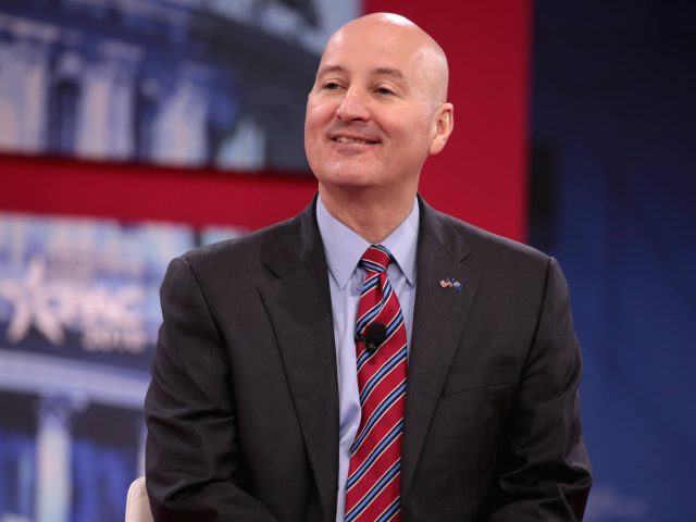 Pete Ricketts nimmt an einem Panel auf der Conservative Political Action Conference (CPAC) 2018 in Maryland Teil.